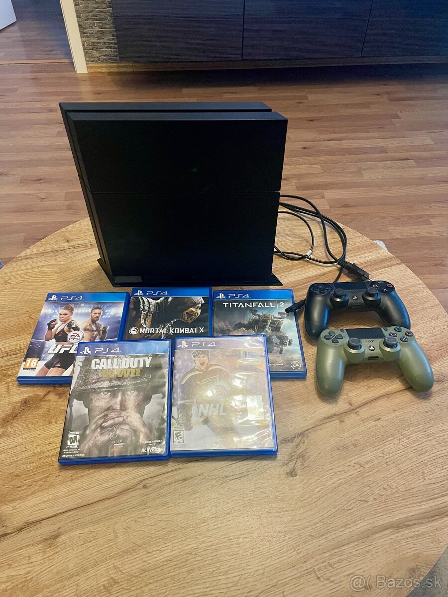 🎮 PlayStation 4 – 500 GB + 5 hier