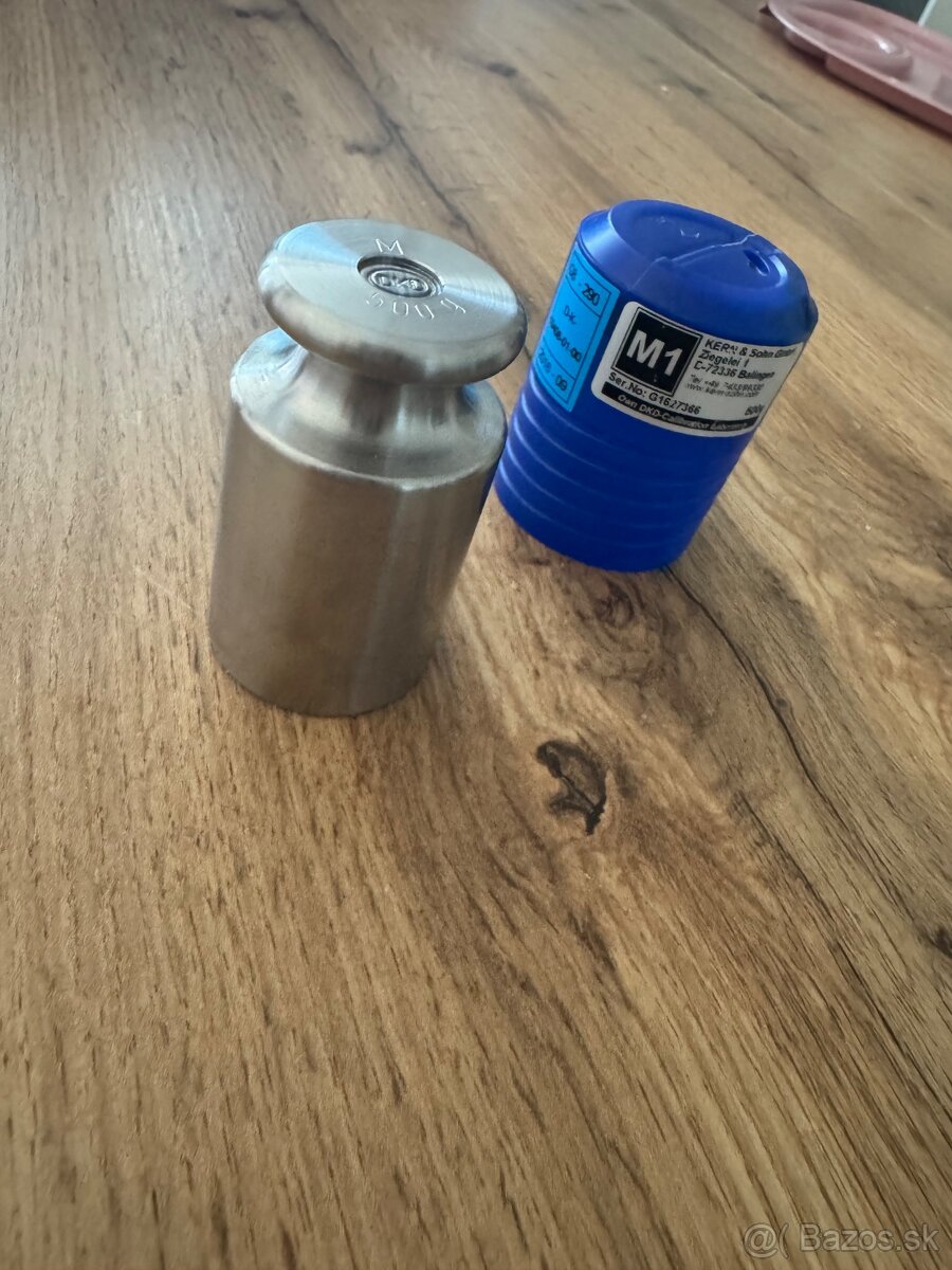kalibračné závažie 500 g triedy M1 od Kern & Sohn