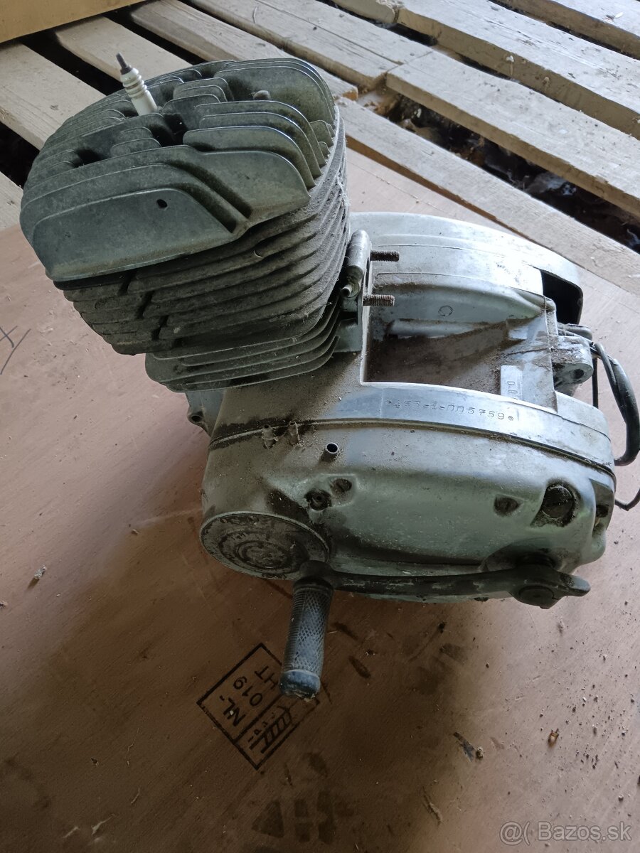 Motor ČZ