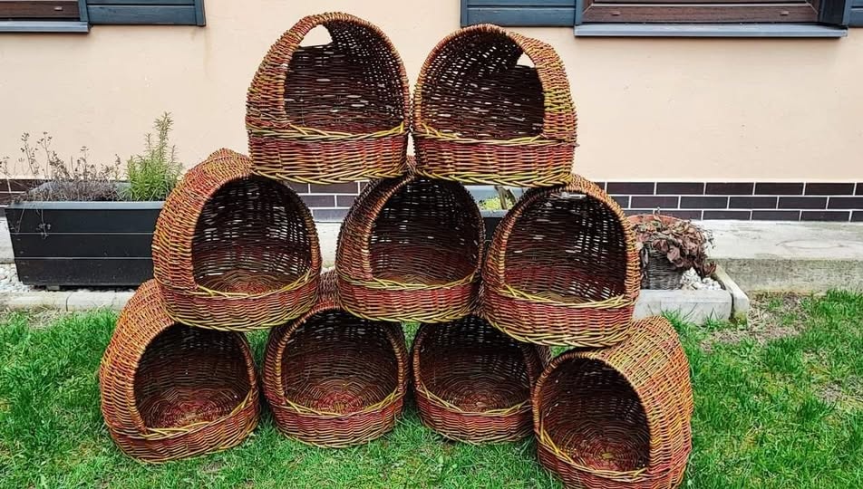 KVOČNE, KUKANE, KOŠÍKY NA ZNÁŠANIE PRE SLIEPKY