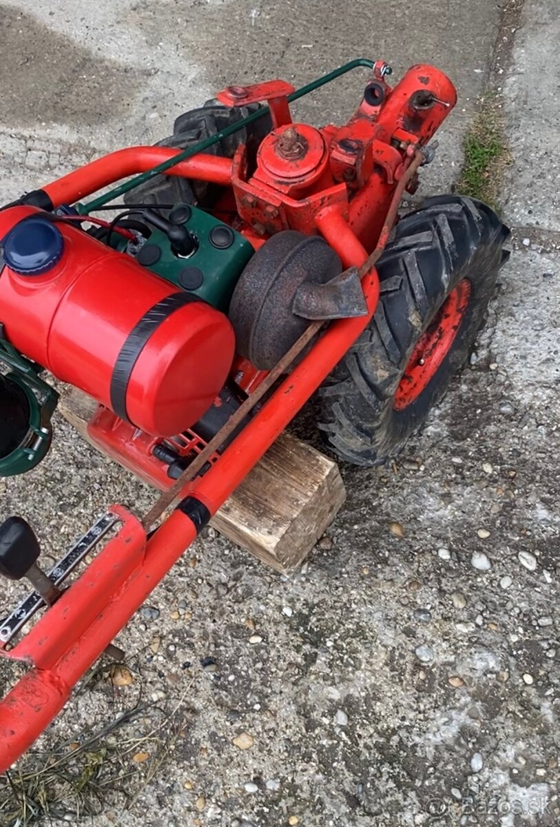 Kosačka MF 70