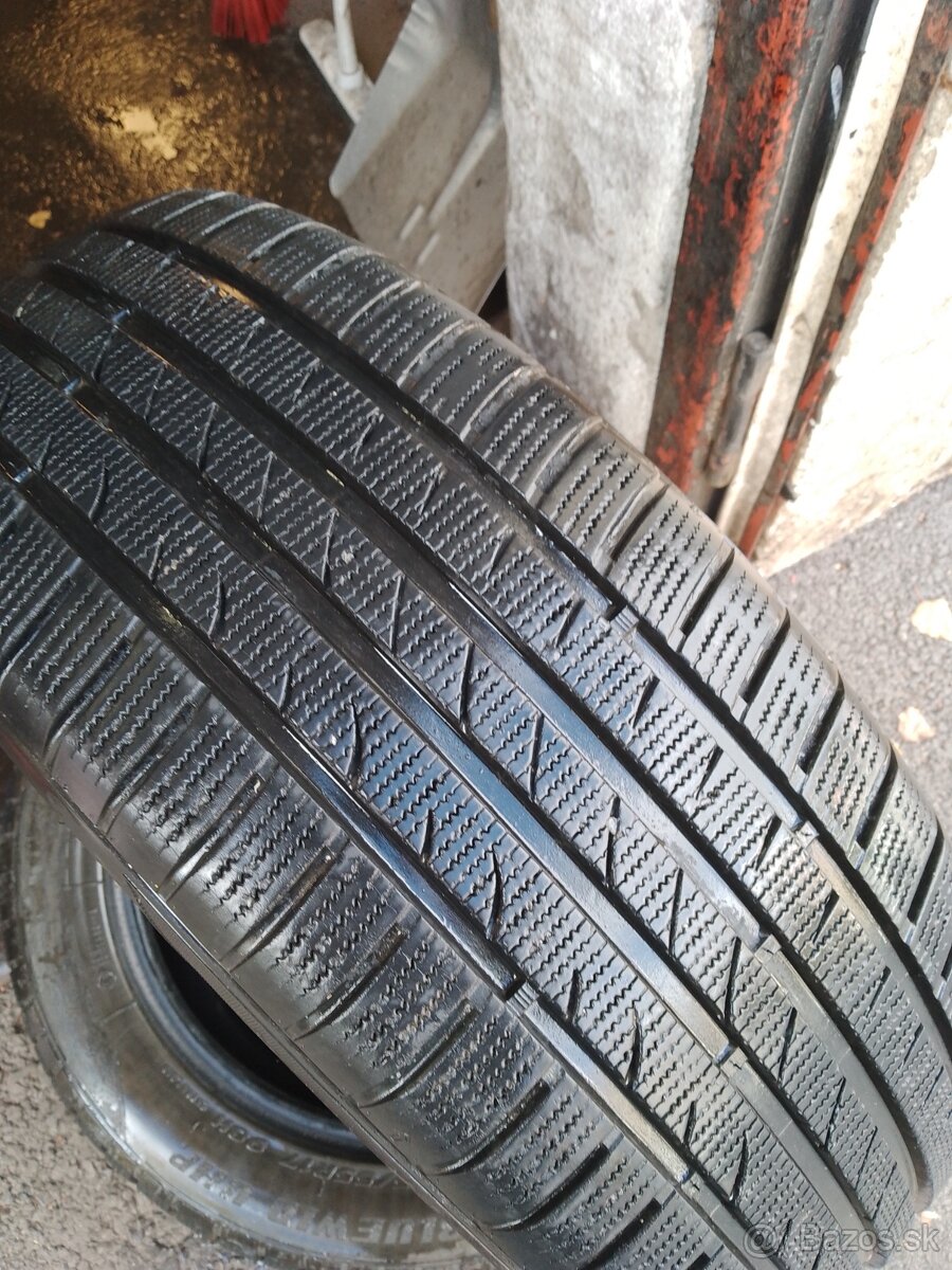 4x zimné pneumatiky 215/55 r17
