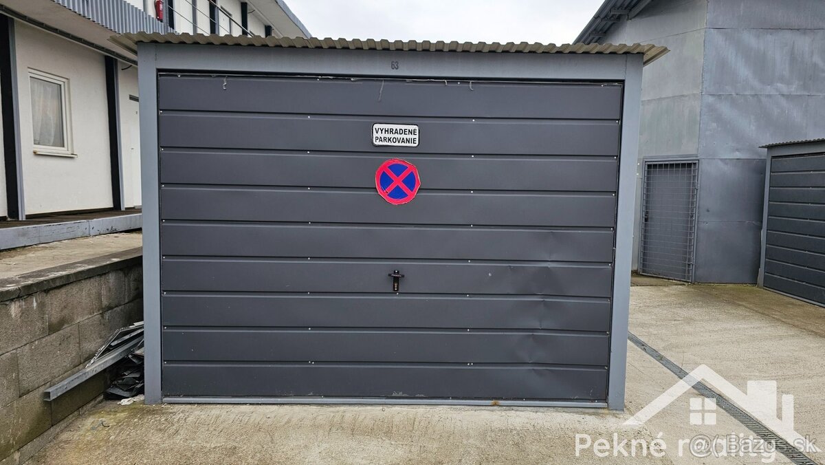 Prenájom veľkej garáže/skladu vo Zvolene
