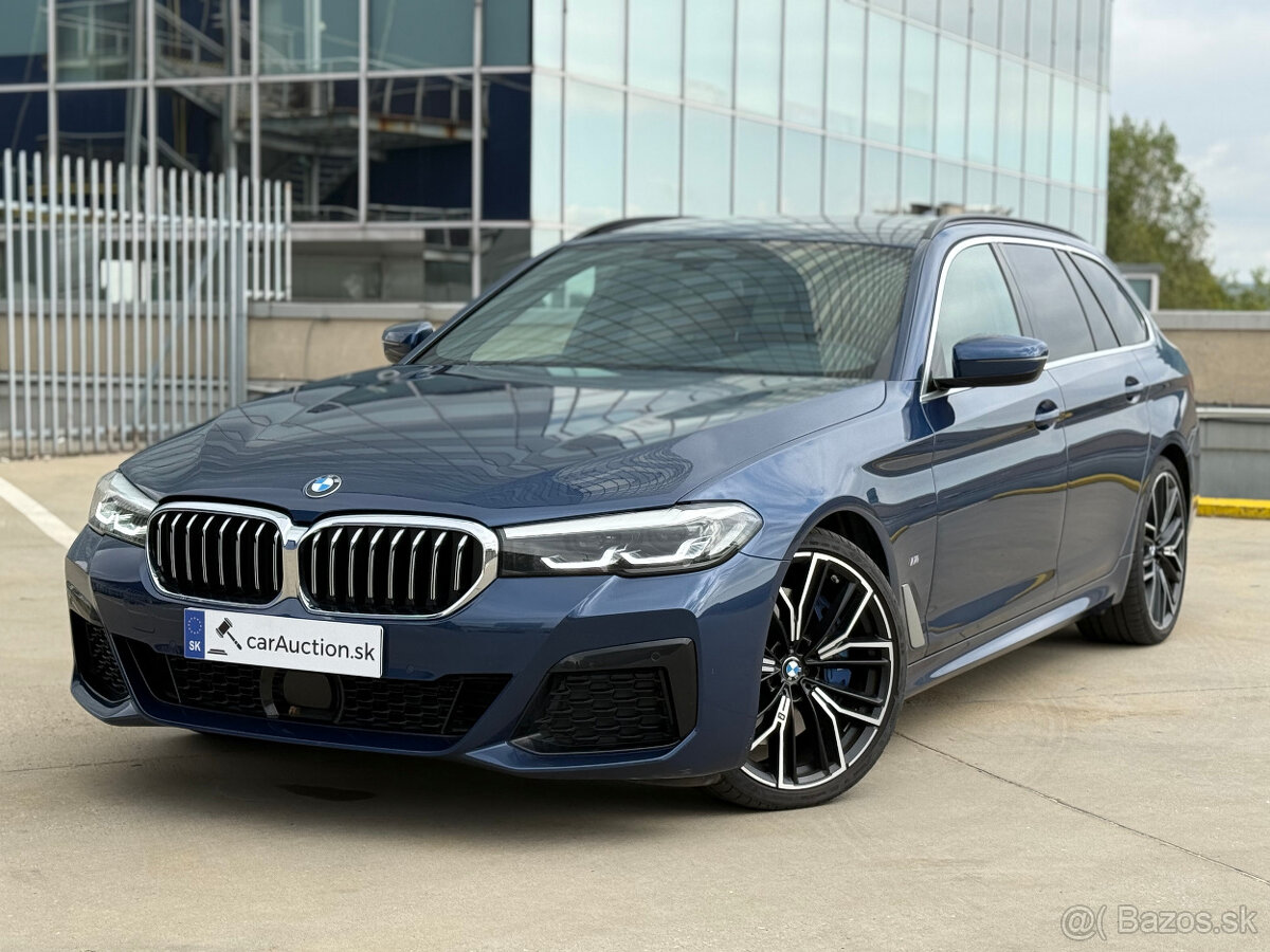 BMW 530d xDrive Touring M-Sport 2022, 35 102km, ZÁRUKA