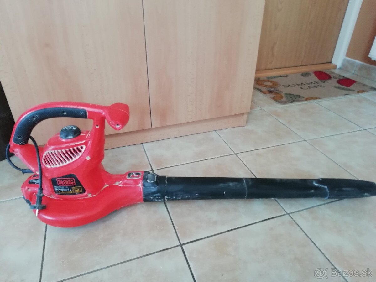 Záhradný vysávač