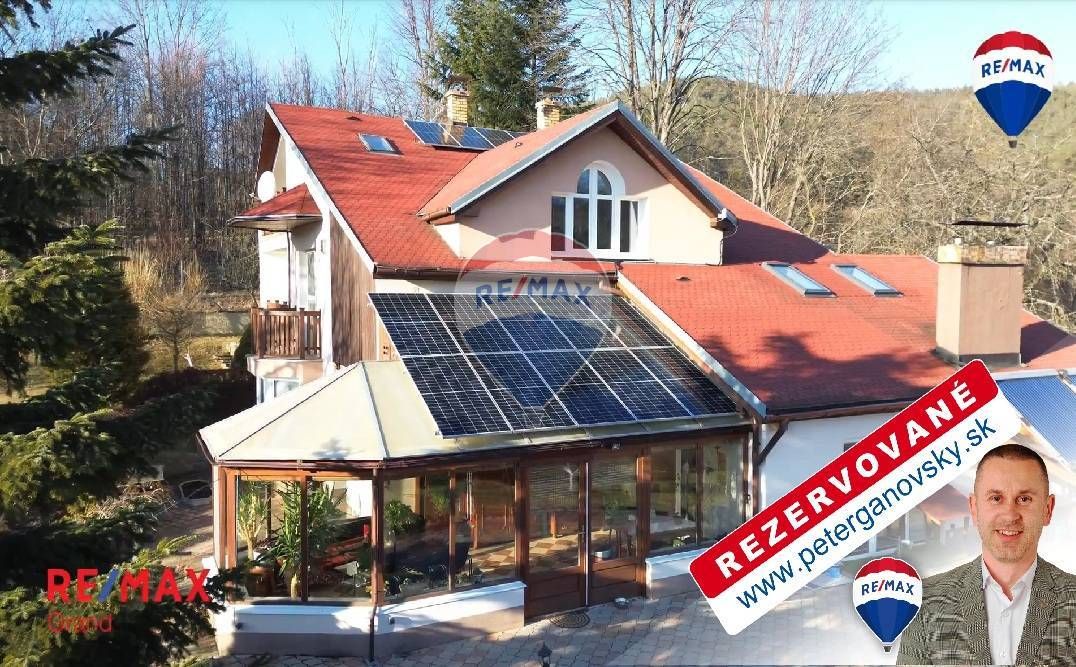 REZERVOVANÉ PREDAJ, Rodinný dom, Rodinné sídlo, Machalov