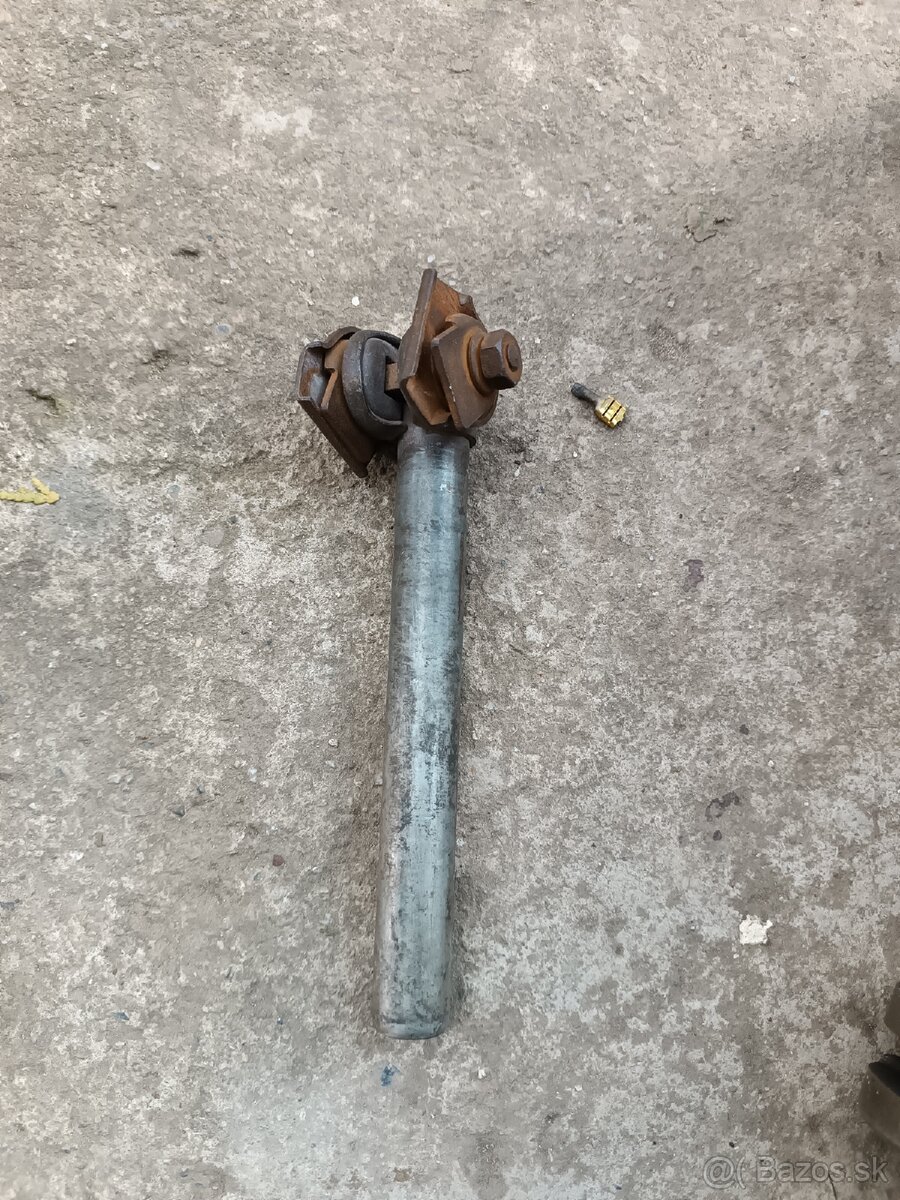 Babetta 207 držiak sedla