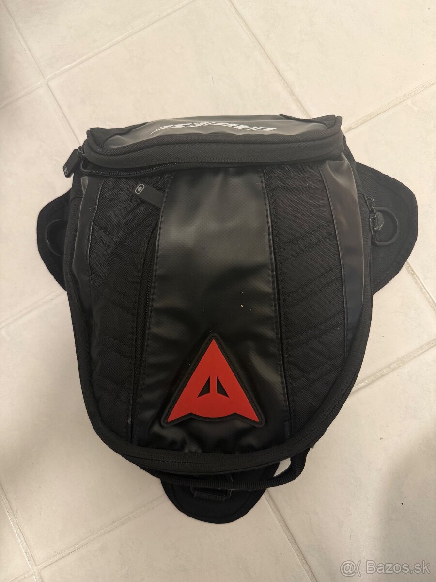 Taška na nádrž Dainese
