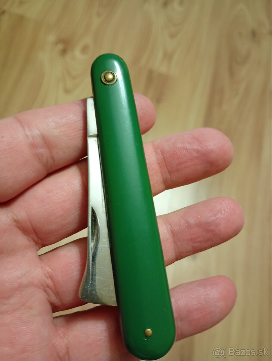 nožík Mikov steparsky