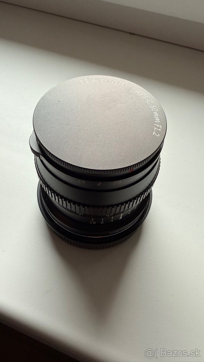 TTARTISAN APS-C 50MM F1.2