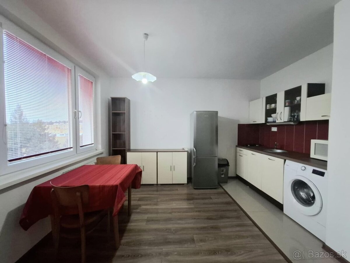 NA PREDAJ - 1 izb. byt Prievidza, Kopanice