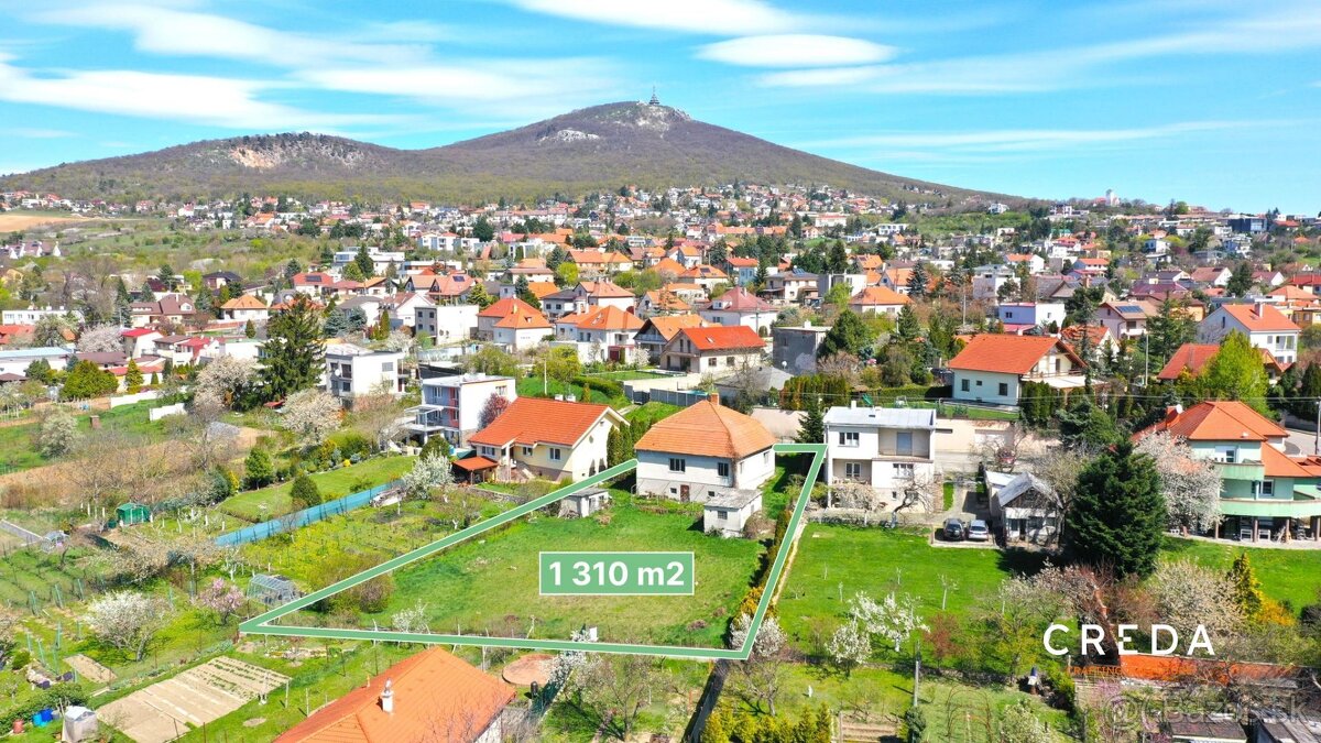 CREDA | predaj rodinný dom s veľkým pozemkom, Nitra - Zobor