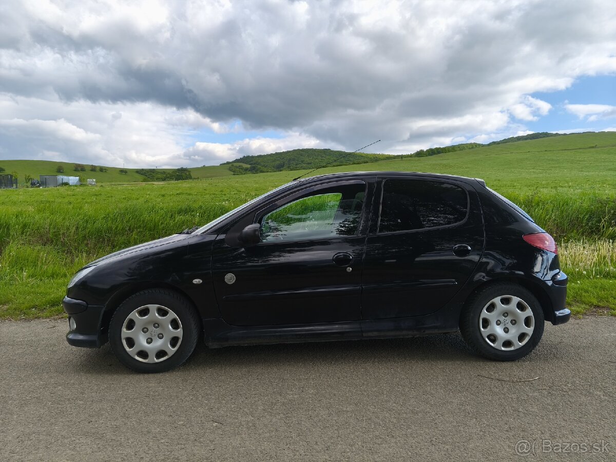 Peugeot 206