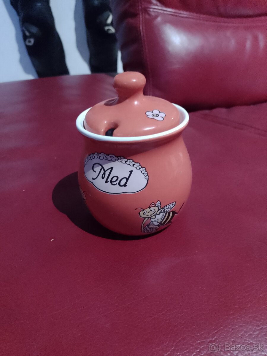 Keramická nádoba na med.
