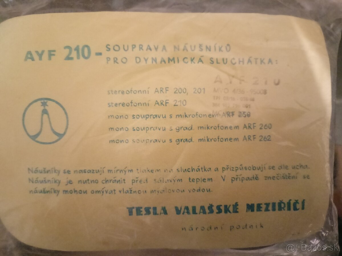 Tesla slúchadlá s mikrofónom