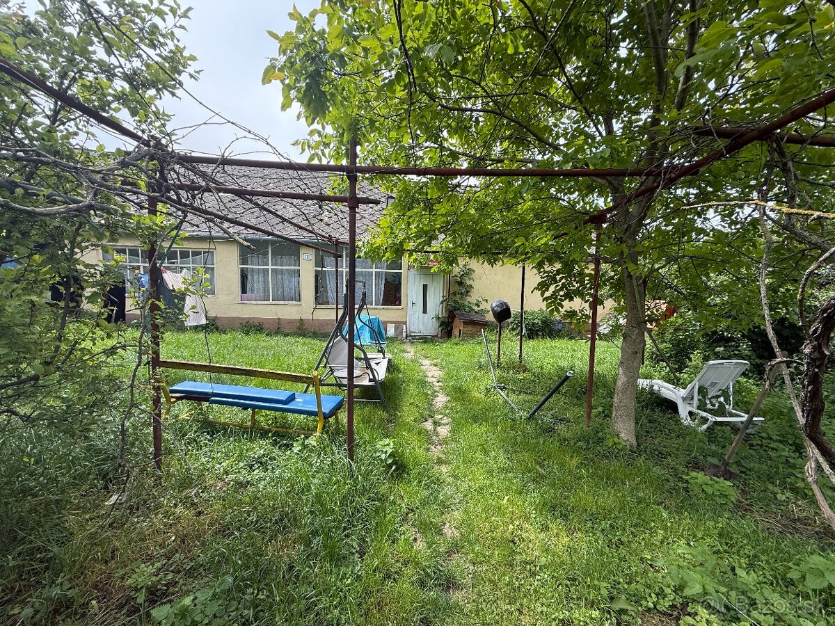 Exkluzívne APEX reality stavebný pozemok 931 m2 Bojničky