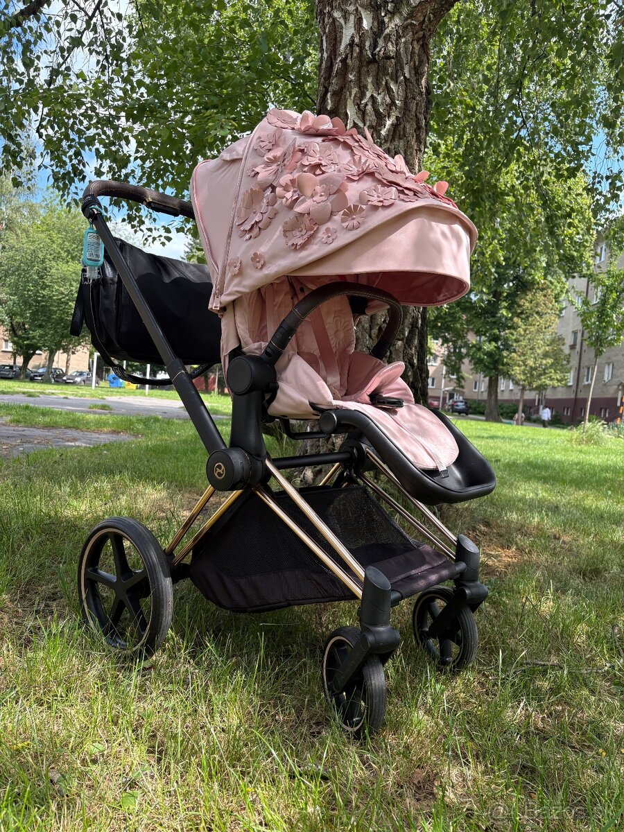 Cybex priam simply flowers pink 2023