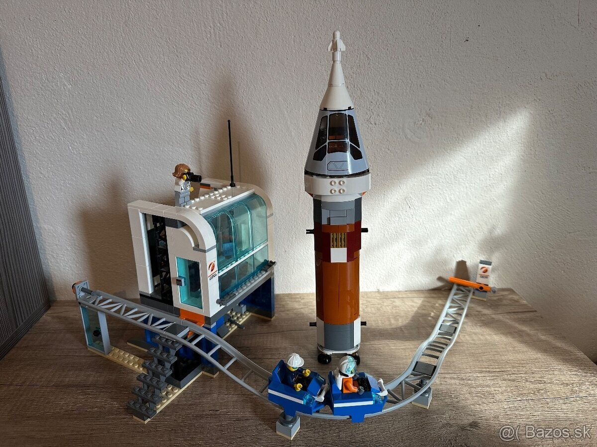 Lego Space 60228 raketová základňa
