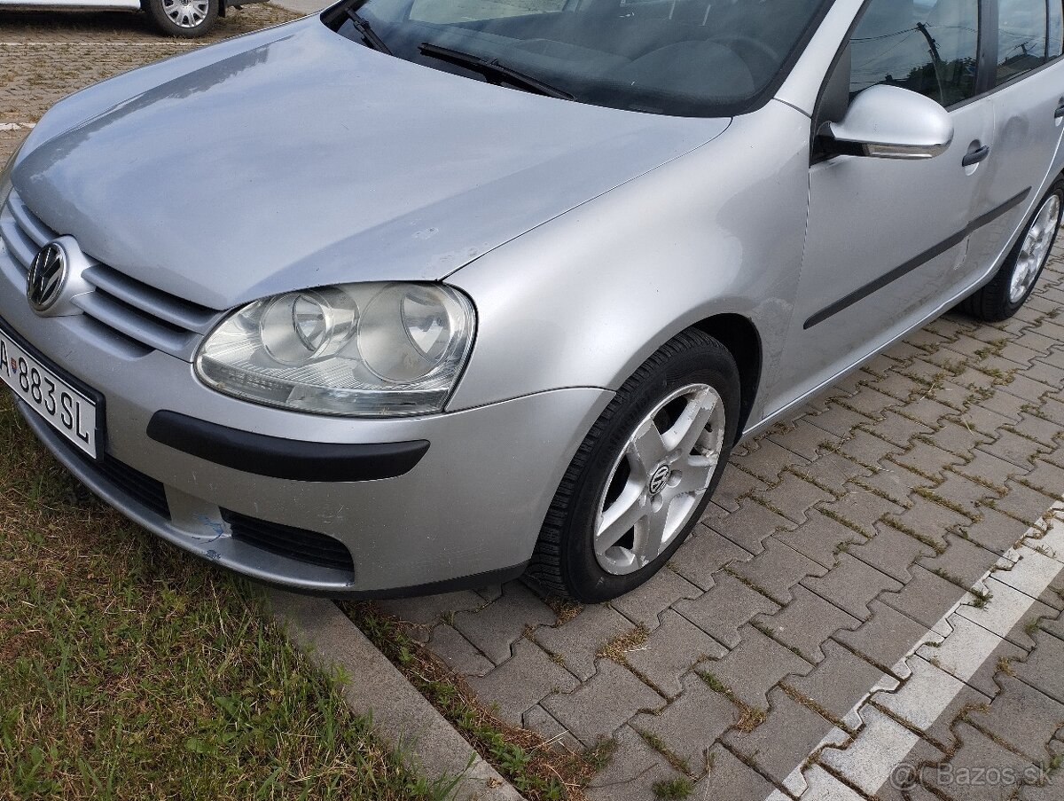 Golf 5 1.6 FSI 85.kw 6q