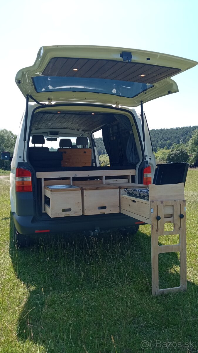 VW Transporter T5 1.9 TDI