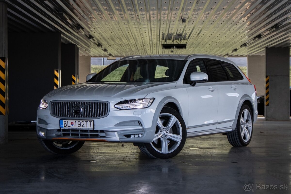 Volvo V90 2.0 D5 AWD Drive-E Ocean Race Auto