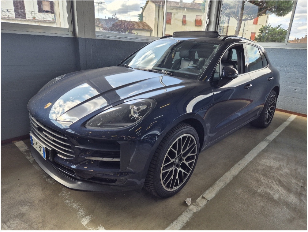 PORSCHE MACAN S,2020