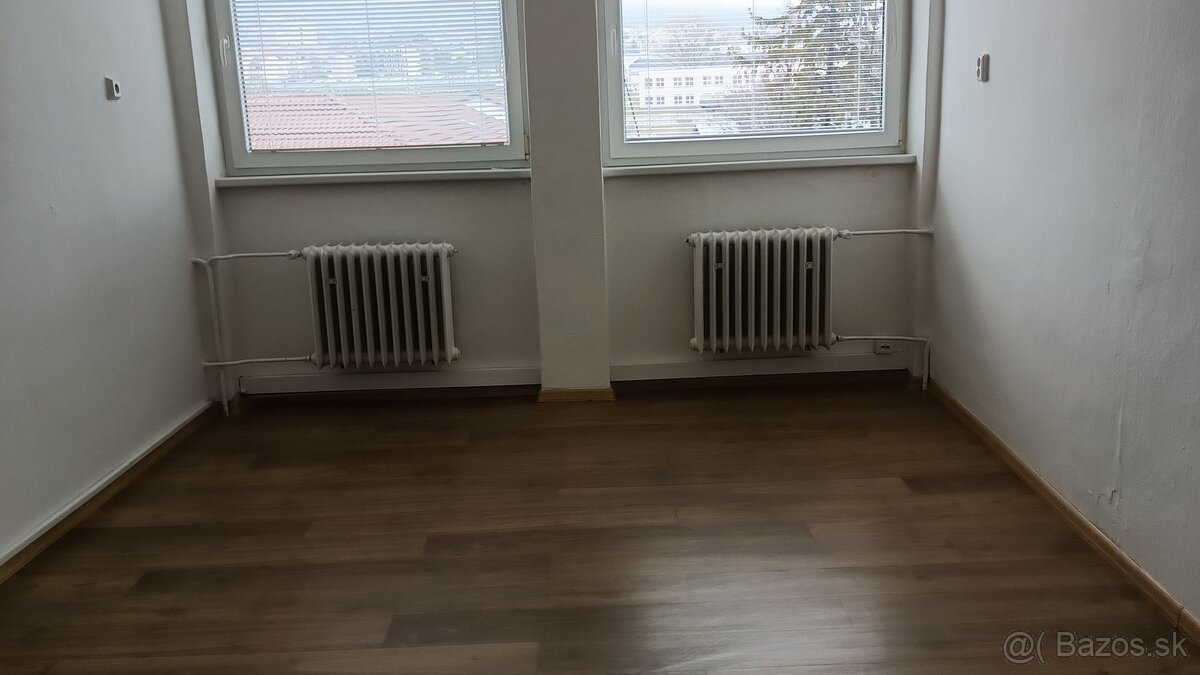 Na prenájom kancelária Nitra - Chrenová