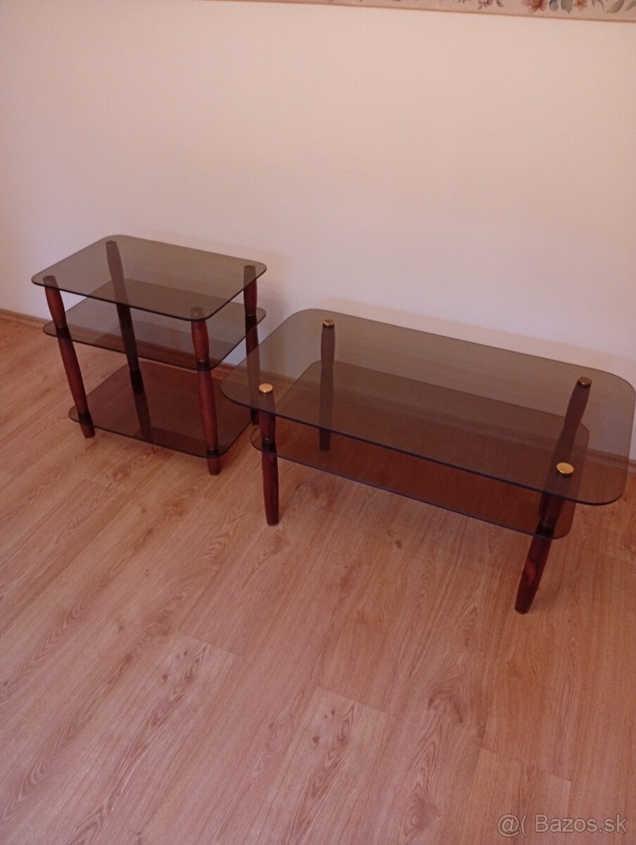 Konferenčný stolík