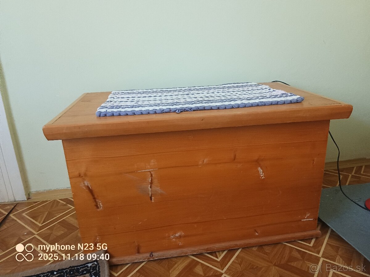 Drevená truhlica – úložný box, chalupa, drevo