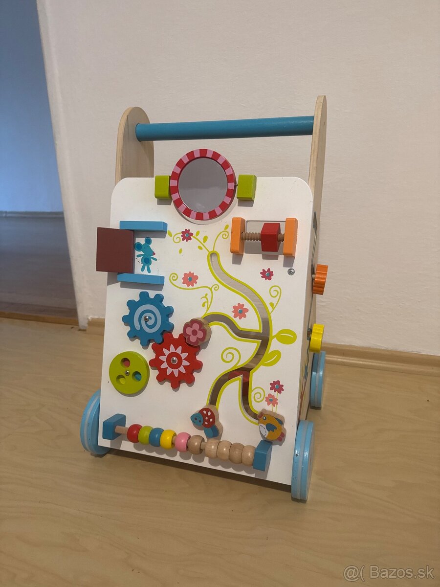 Drevené aktívne chodítko multifunkčné