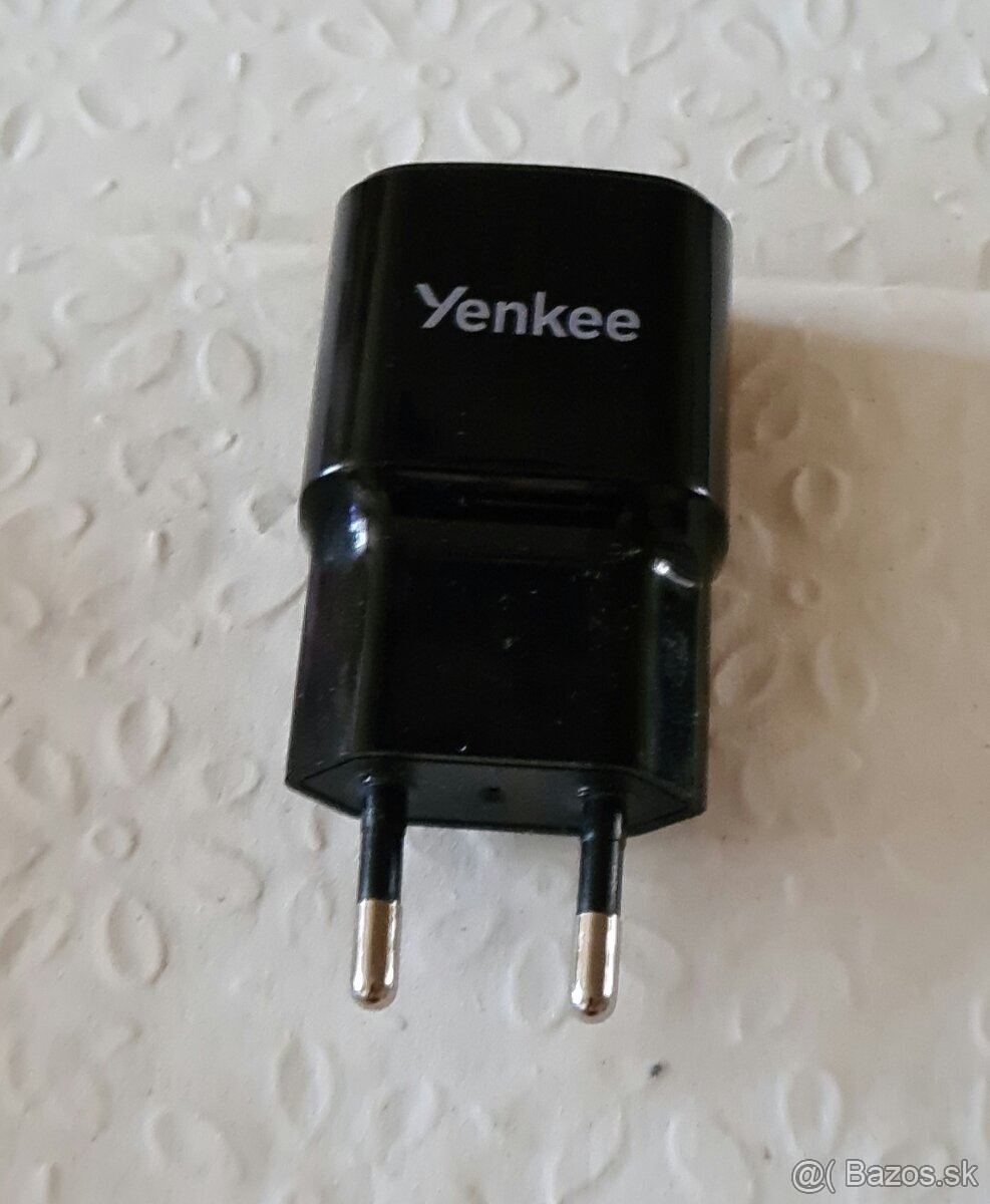 Predám - Telefoný nabijacku. USB A stup