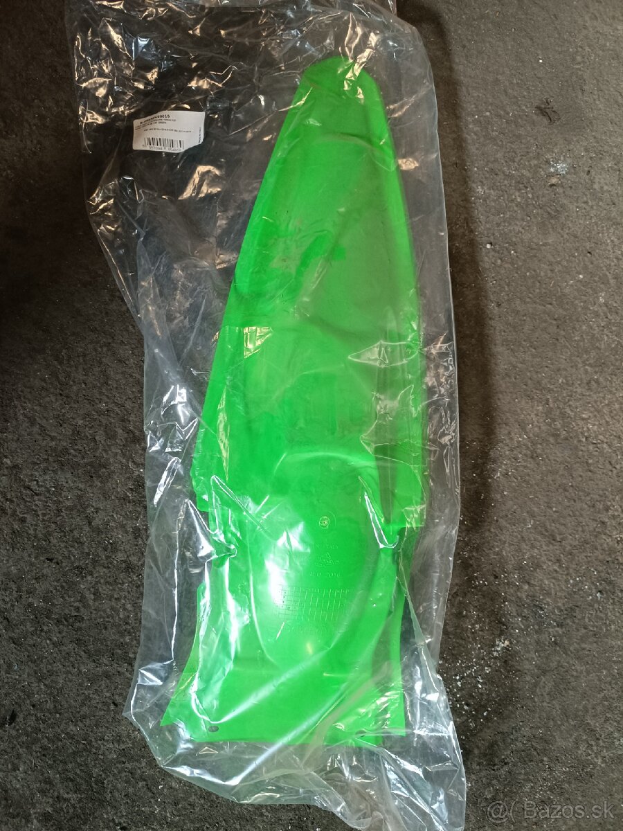 Zadný blatník Kawasaki