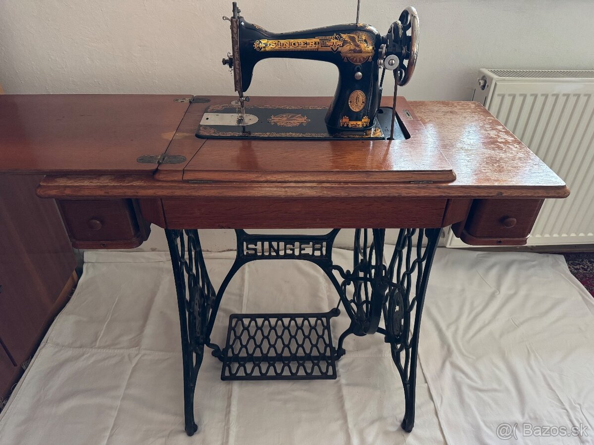 Šijací stroj Singer, edícia Gold Sphinx, ročník 1905