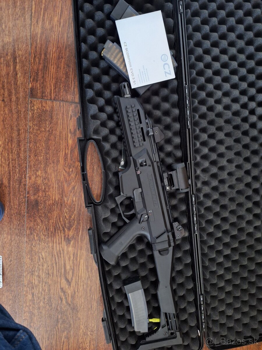 Scorpion evo 3 S1 s kolimatorom vortex