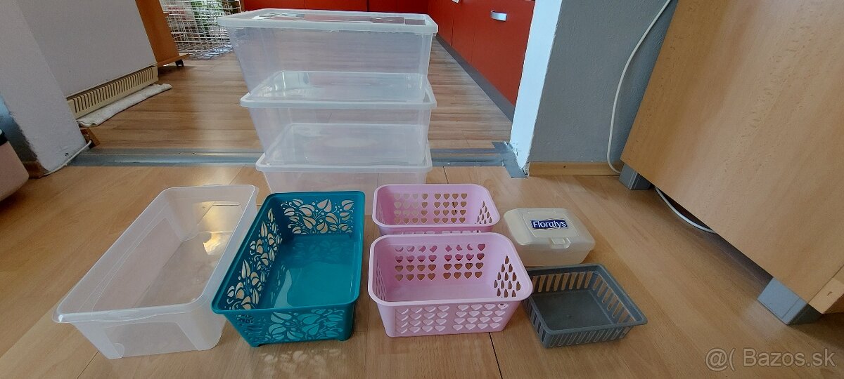 Úložné boxy