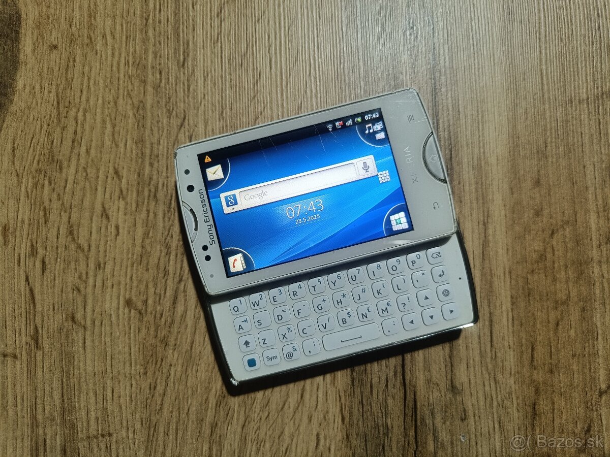 Sony Ericsson Xperia Mini Pro SK17i