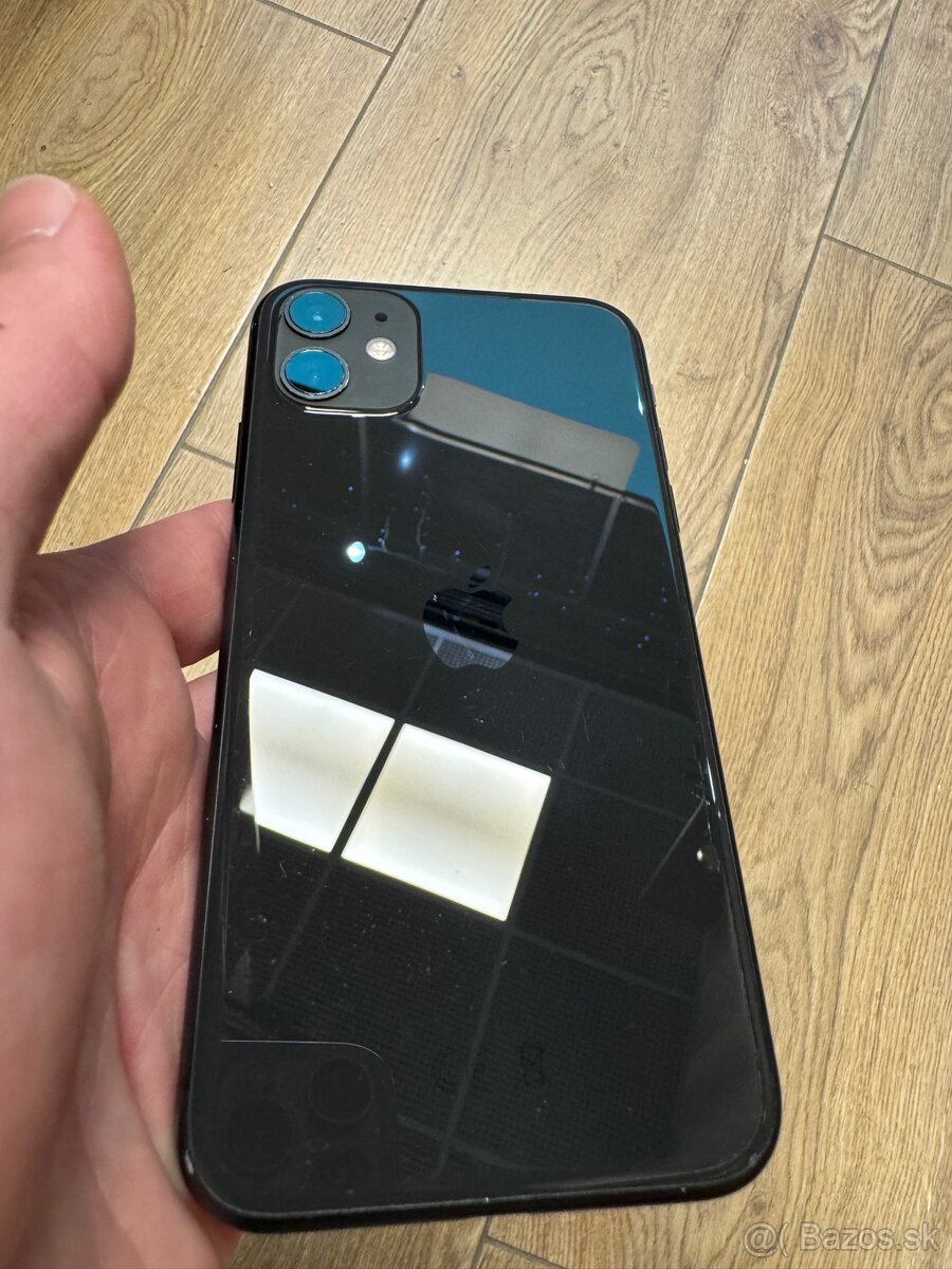 Predám Apple iPhone 11 64gb Čierny