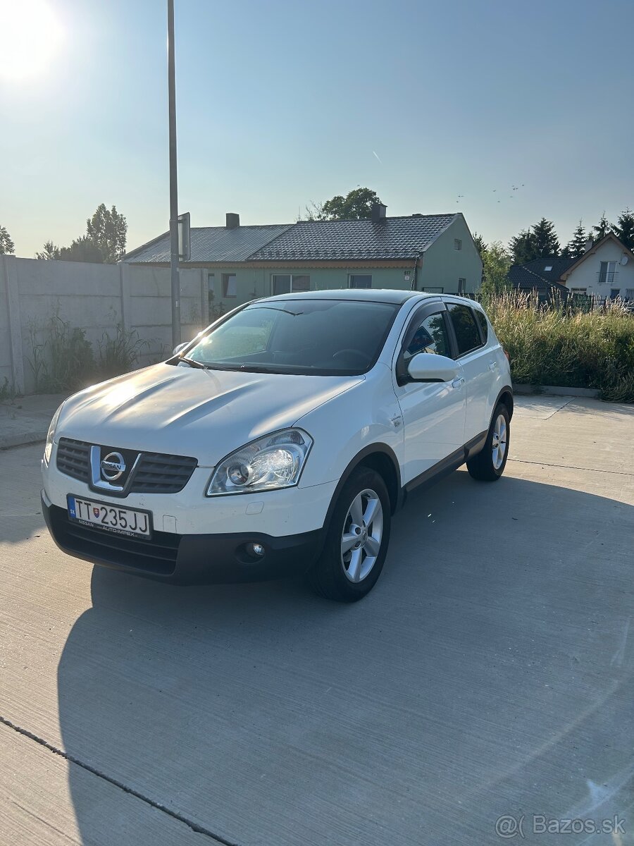 Nissan Qashqai 1.6i