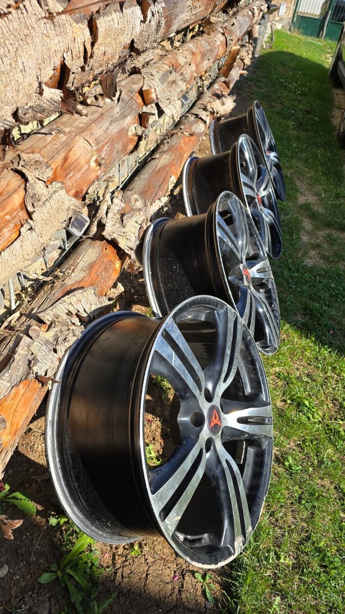 Predám R18 hliníkové disky originál ATZ 5x100, 8J ET35