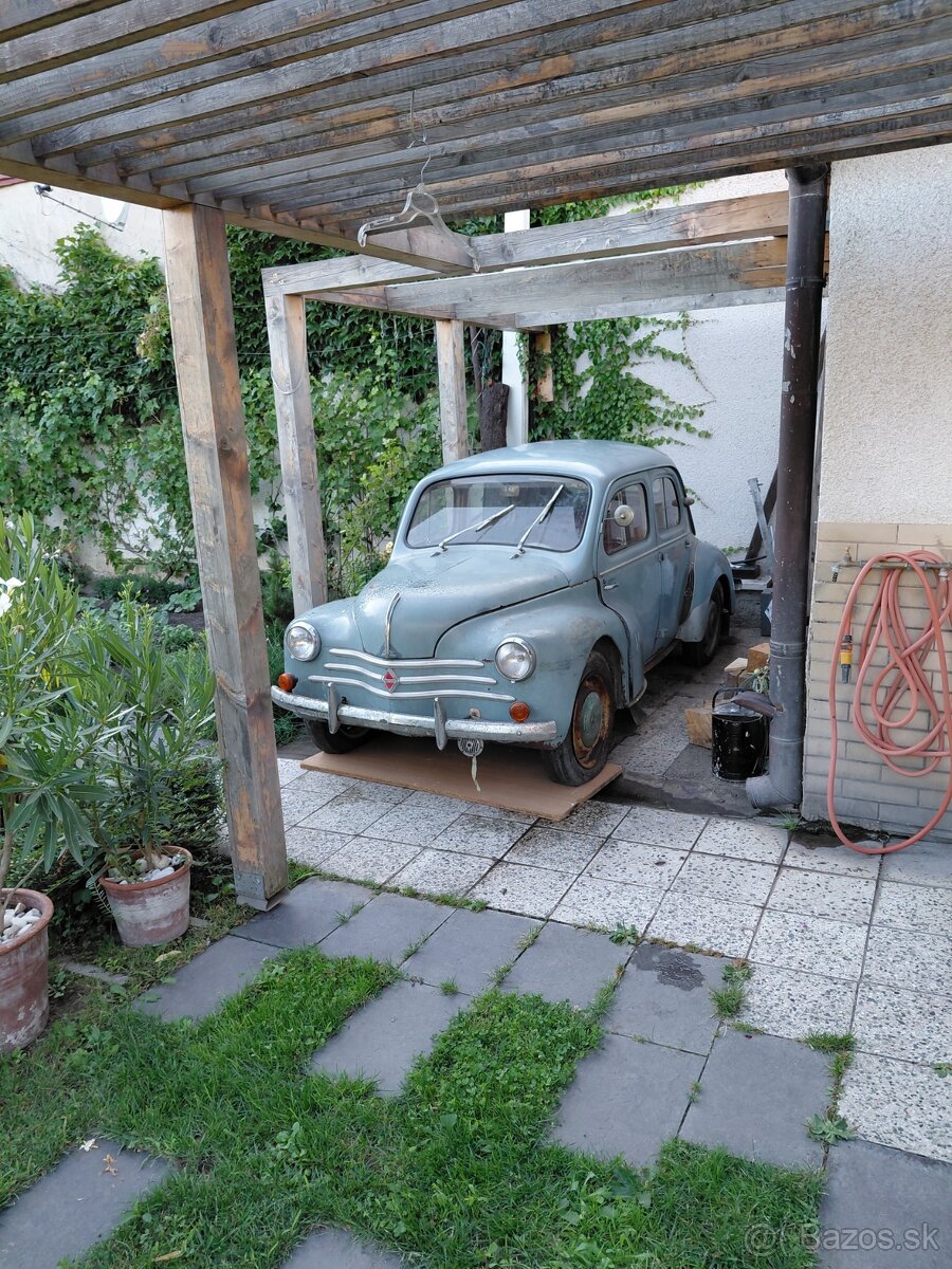 Renault R 4CV ročník 1956