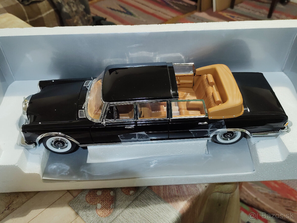 1:18 Mercedes