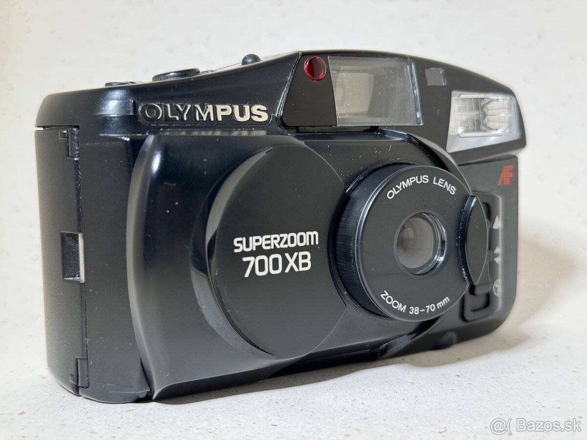 Analógový fotoaparát Olympus Superzoom 700 XB