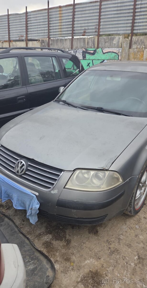 Volkswagen Passat 1.9tdi 96kw Rozpredam na náhradné diely