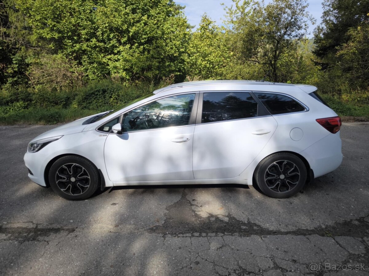Kia ceed sw