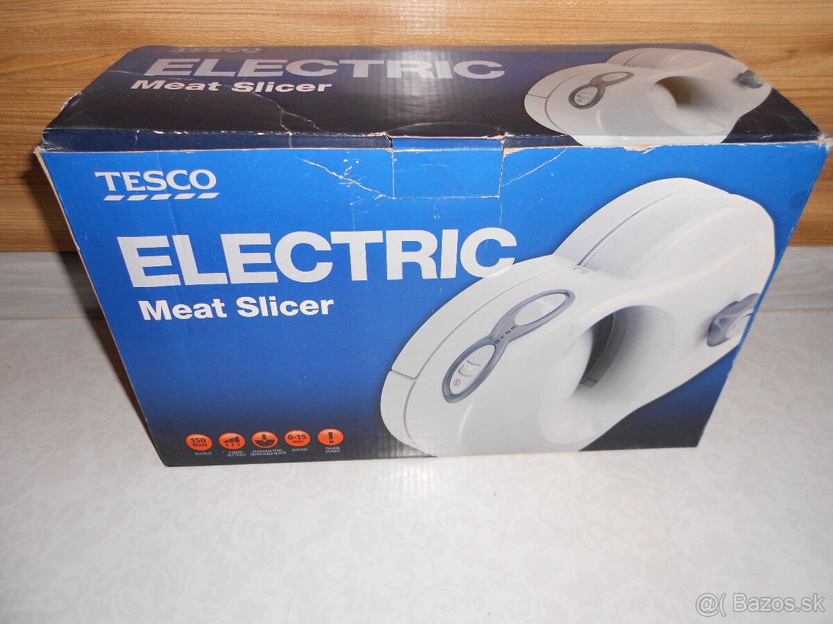 elektrický krájač