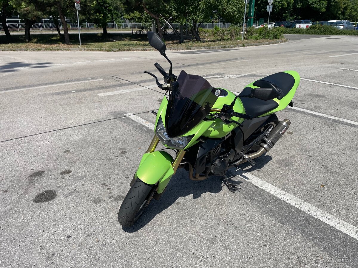 Kawasaki Z1000 2005