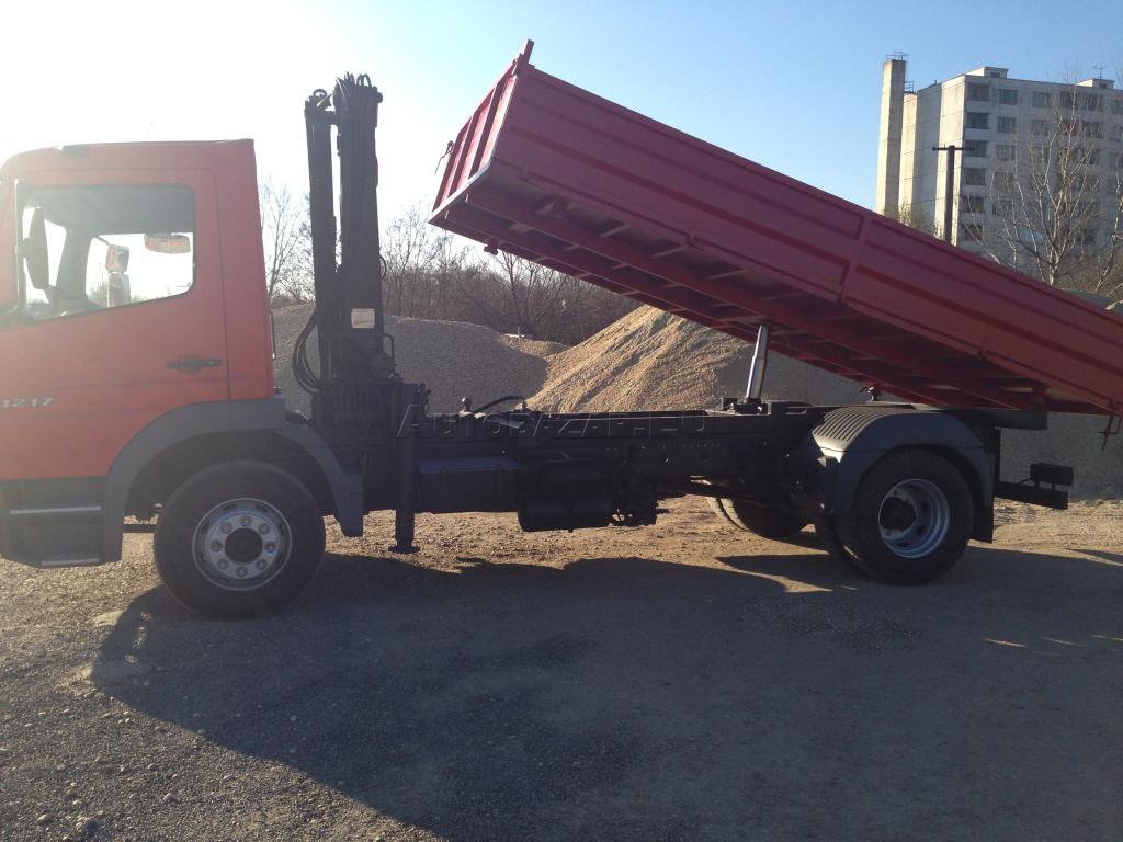 Trojstranny sklapac s HR Mercedes Atego 1217