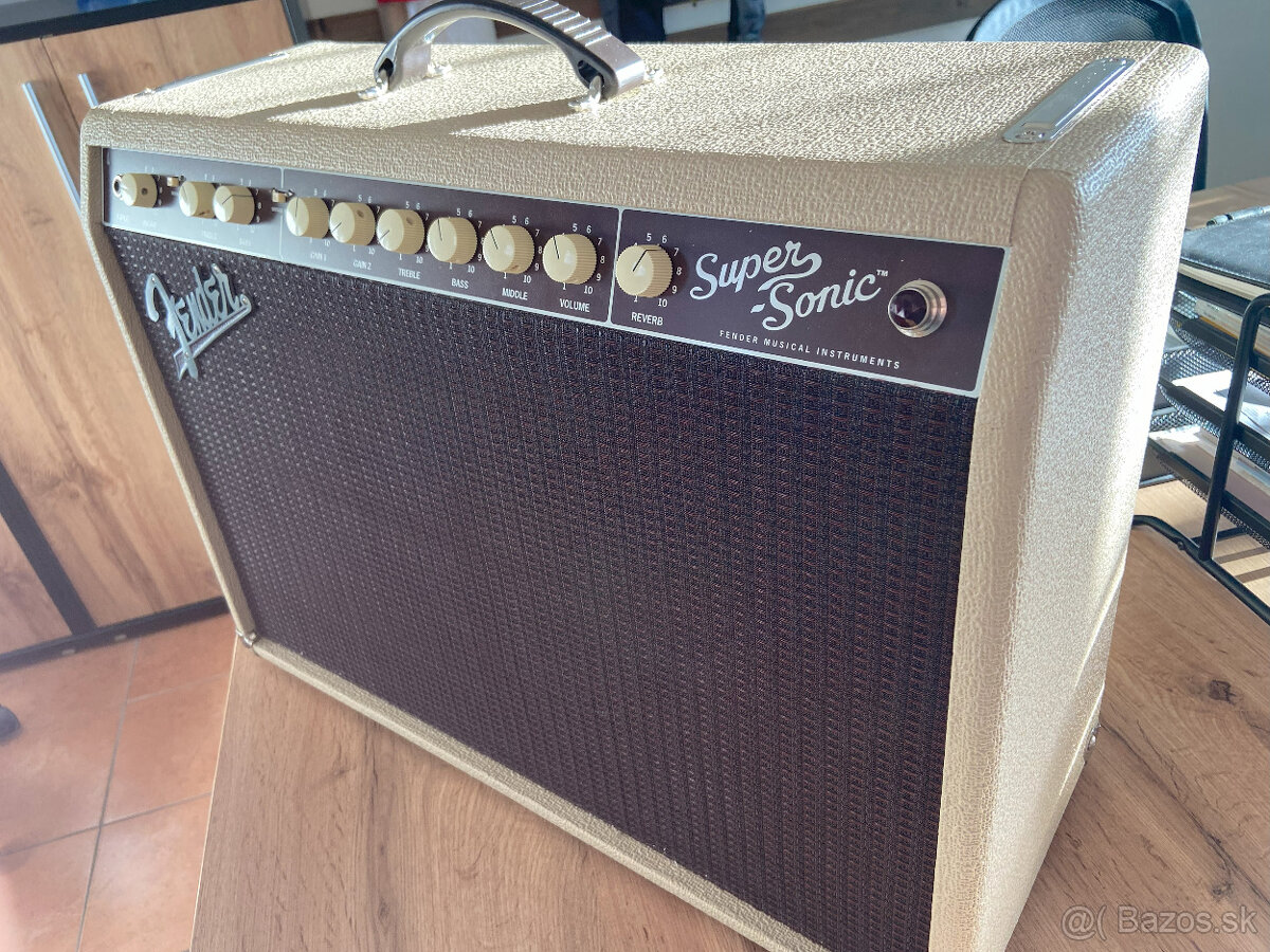 Fender Super Sonic USA 22W