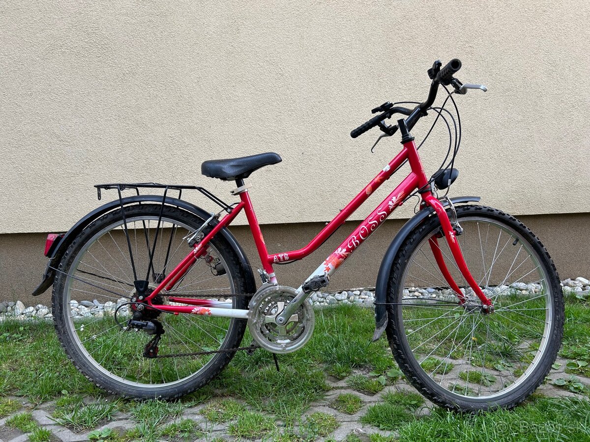 Predám bicykel značky Schwinn Boss - 26”