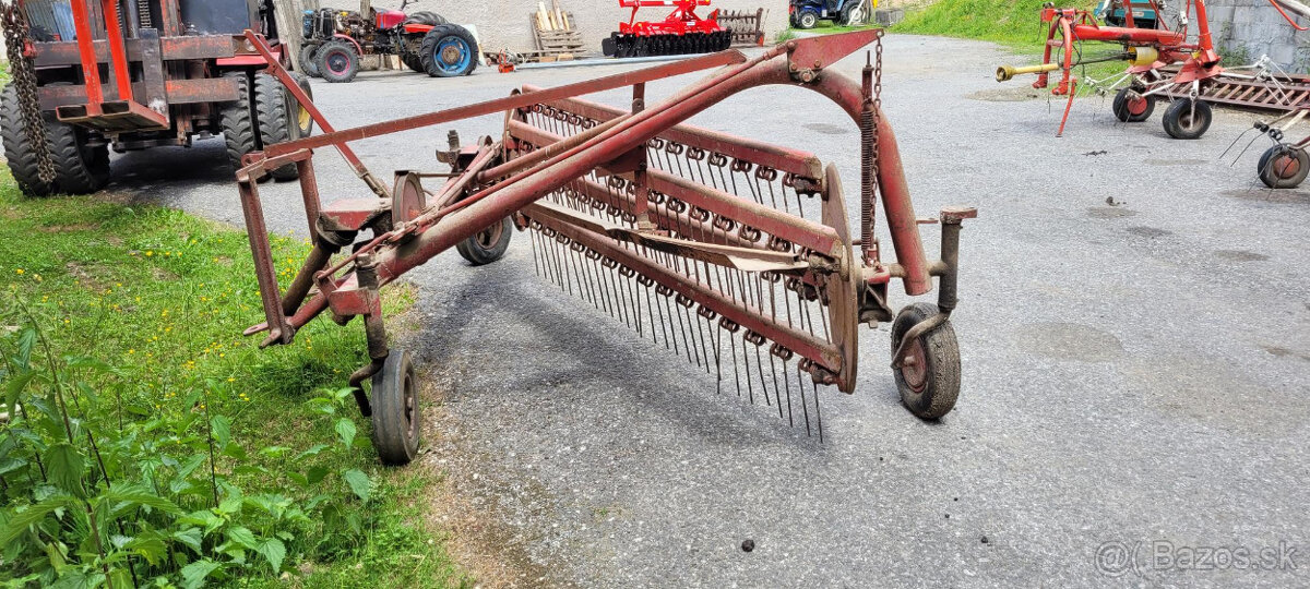 predám kombi hrabačku pasuje aj obracia